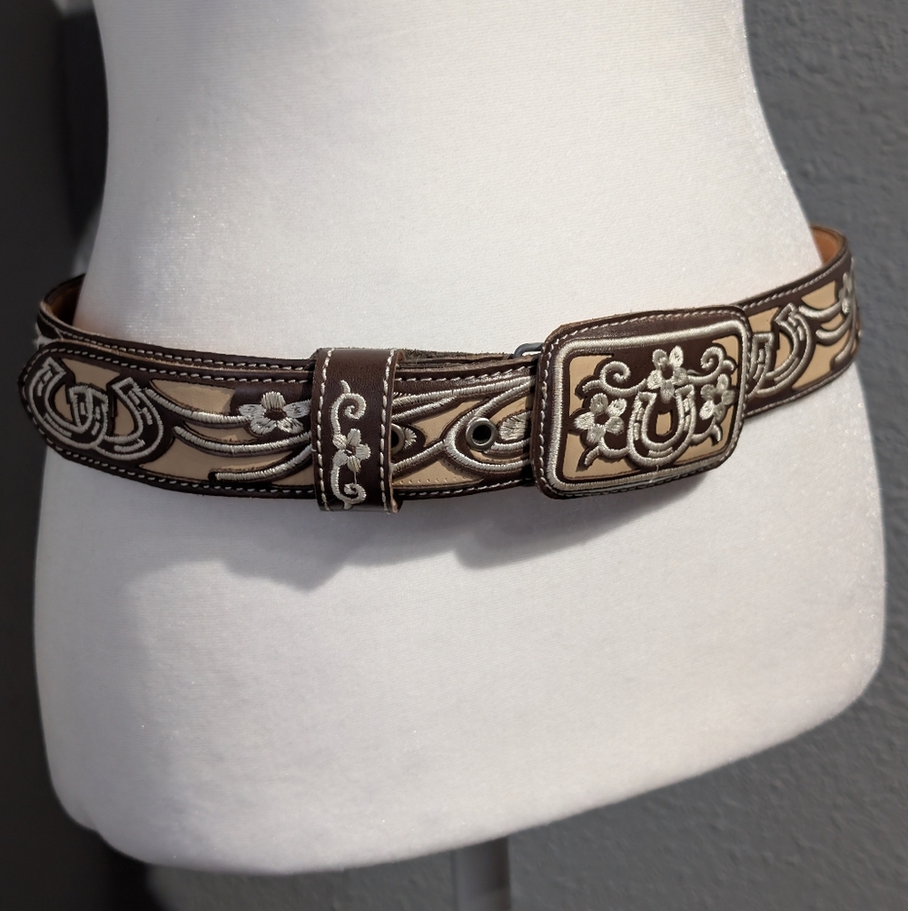 Embroidered Leather Western Horseshoe Belt